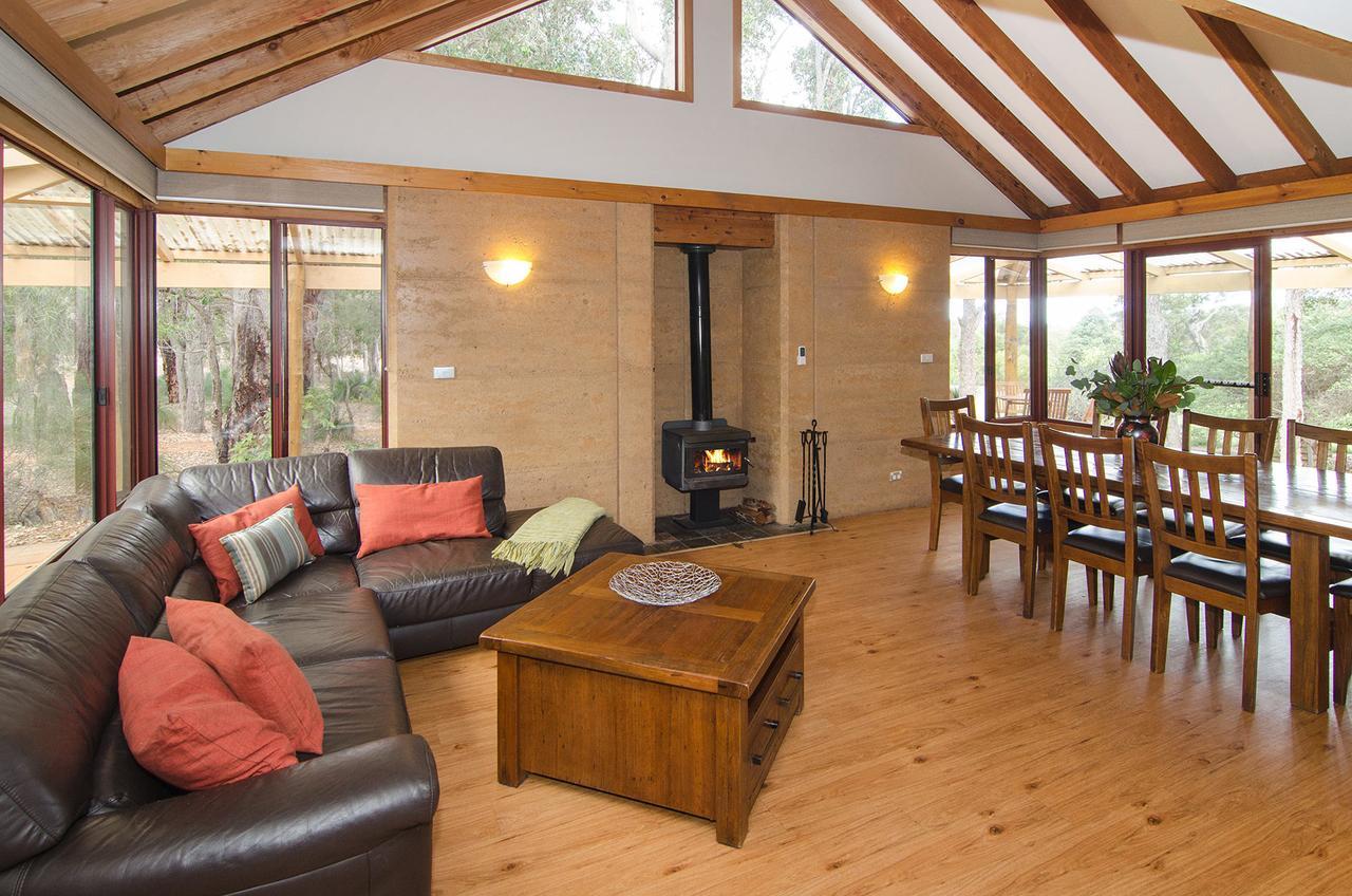 Woodstone Goanna Cottage Дансборо Экстерьер фото