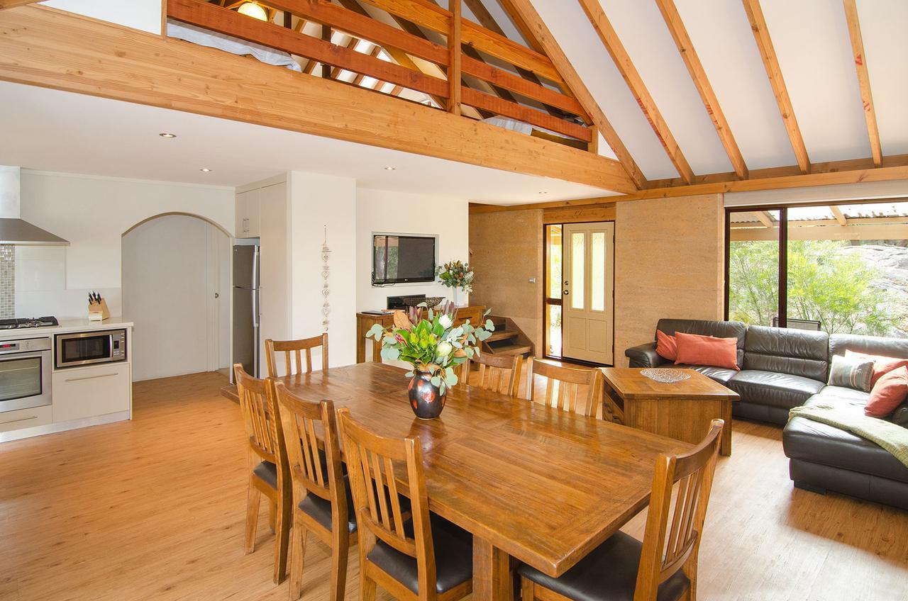 Woodstone Goanna Cottage Дансборо Экстерьер фото